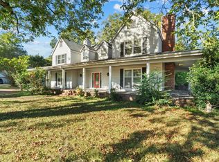 8020 Poplar Pike, Germantown, TN 38138
