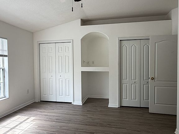 4th image of 3570 High Hampton Cir