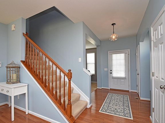 3rd image of 153 Eastbury Dr