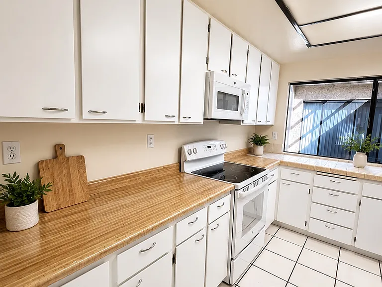 48973 Canyon Crest Ln — Photo 43