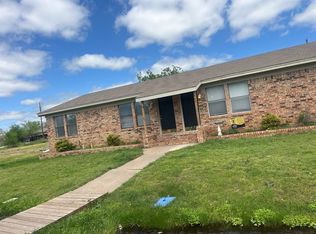 942 Meadowlark Cir, Granbury, TX 76049