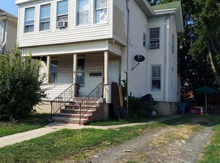 86 Myer St, Hackensack, NJ 07601