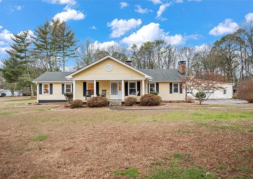 14605 Cogburn Rd