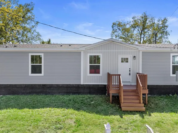 271 W Walnut St, Mount Olivet, KY 41064