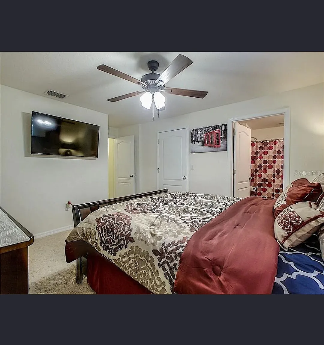 3 bed, 1672 sqft, $2,400 — Photo 3