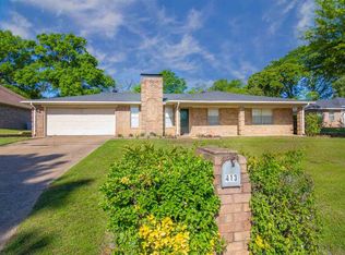 413 Ridgeway Cir, Hallsville, TX 75650