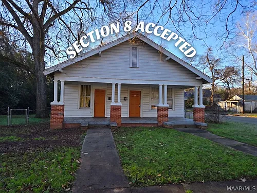 2302 Plum St Photo 1