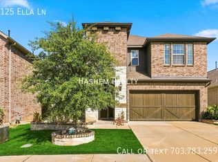 2125 Ella Ln, Carrollton, TX 75010