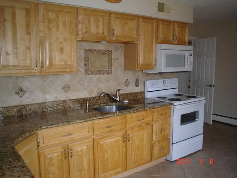 2nd image of 84 Village Rd
