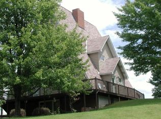 6125 Bear Rd SE, Amsterdam, OH 43903