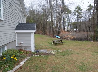 28 Parsonage Rd, North Yarmouth, ME 04097