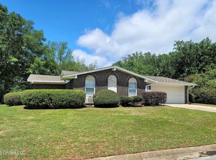 131 Gary St, Gulfport, MS 39503