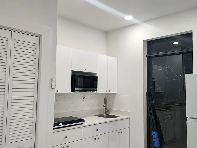 590 Ragan Dr — Photo 9