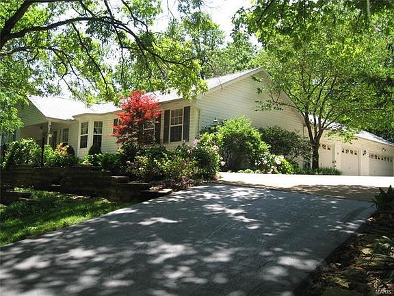2nd image of 5960 S Lakeshore Dr