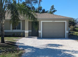 4895 29th St SW, Lehigh Acres, FL 33973