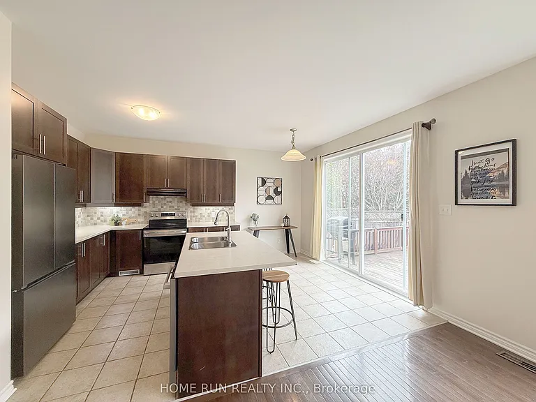 108 Sonesta Cir — Photo 21
