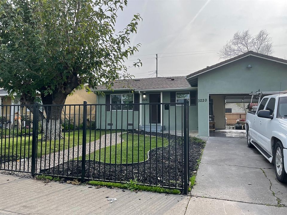 1st image of 3220 Forest Dr