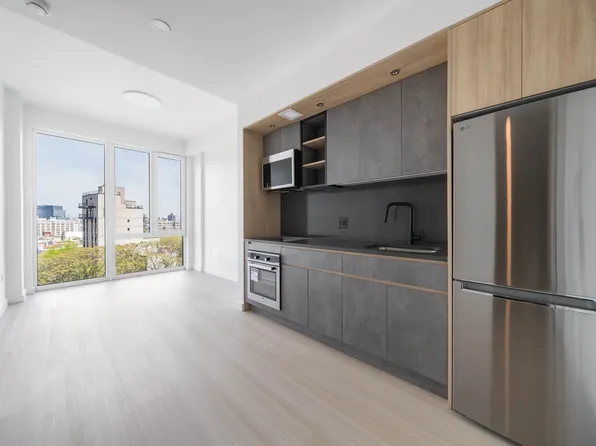 151 Carlton Avenue 8I image 1 of 6