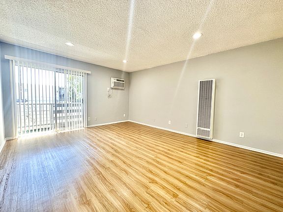 4th image of 12309 Burbank Blvd APT 15