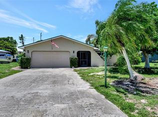 4937 Royal Palm Dr, Estero, FL 33928