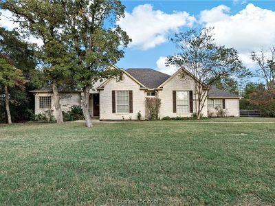 11077 Lakefront Dr, College Station, TX, 77845