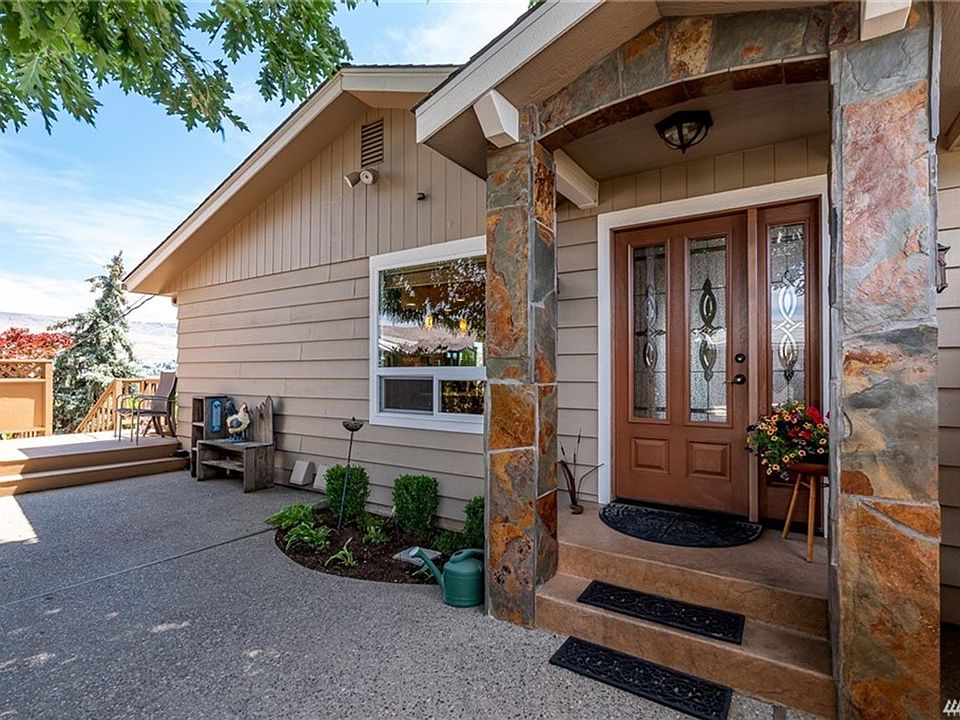 1st image of 2904 Alvista Pl