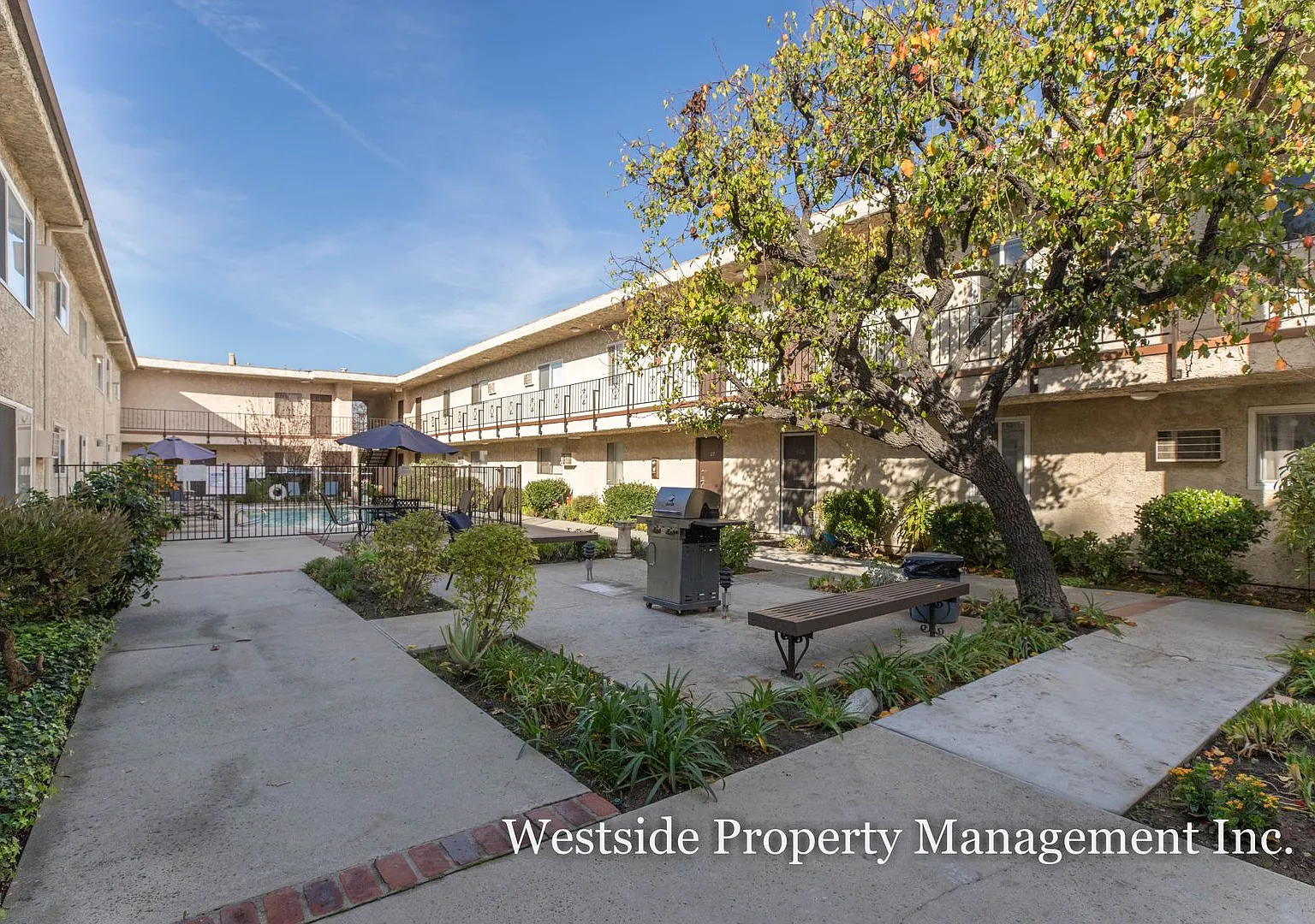 6253 Lankershim Blvd. — Photo 2