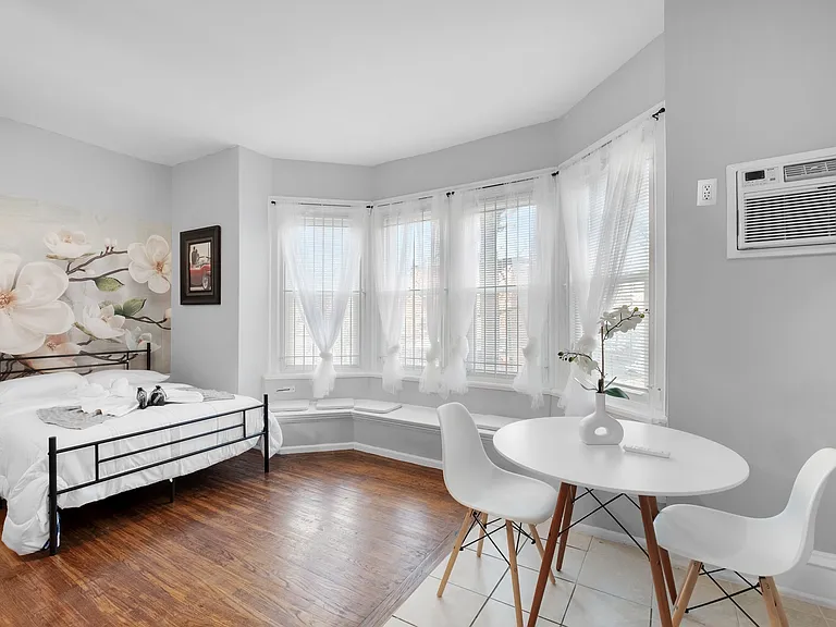 4040 Spruce St #3 — Photo 13