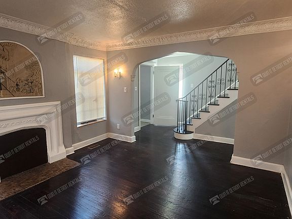 5th image of 14609 Penrod St