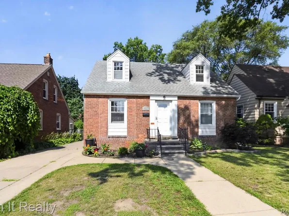 631 Nightingale St, Dearborn, MI 48128