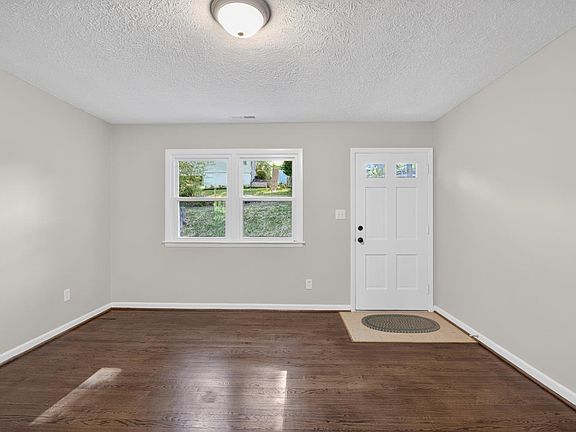 3rd image of 58 W Princeton Cir
