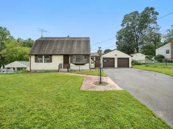 268 Reed Avenue, Windsor Locks, CT 06096