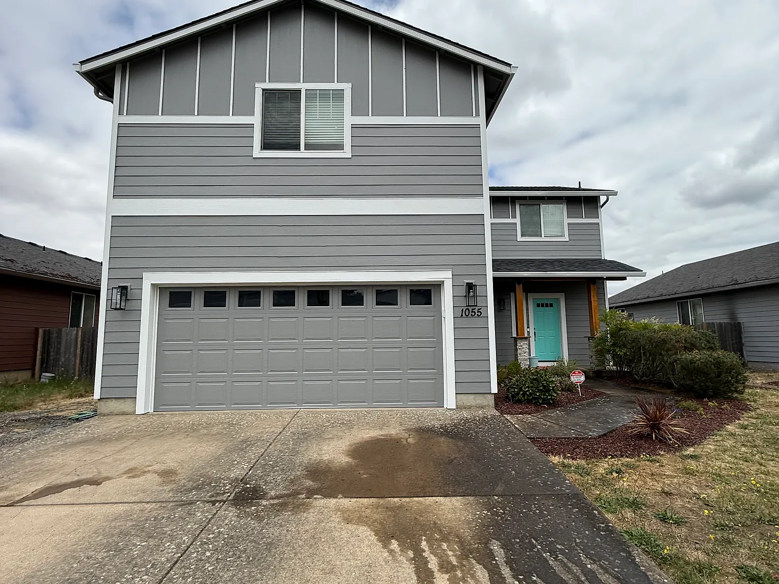 4 bed, 2188 sqft, $2,700 — Photo 1