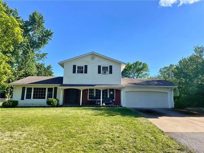 305 W 18th St, Holden, MO, 64040