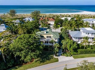 16270 N Island Ct, Placida, FL 33921