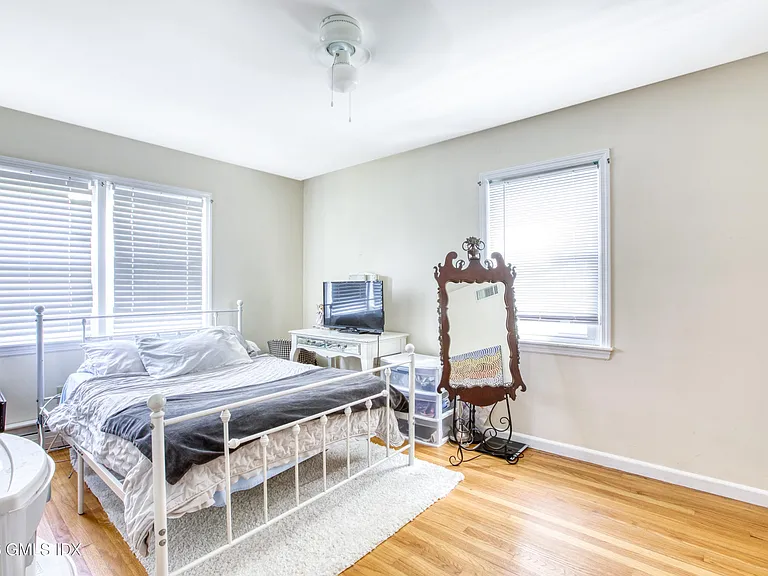 86 Sound Beach Avenue Ext — Photo 7