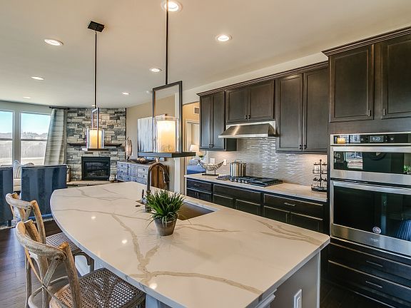 Kitchen with Island