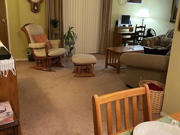 5th image of 1364 N Geneva Dr APT 1A