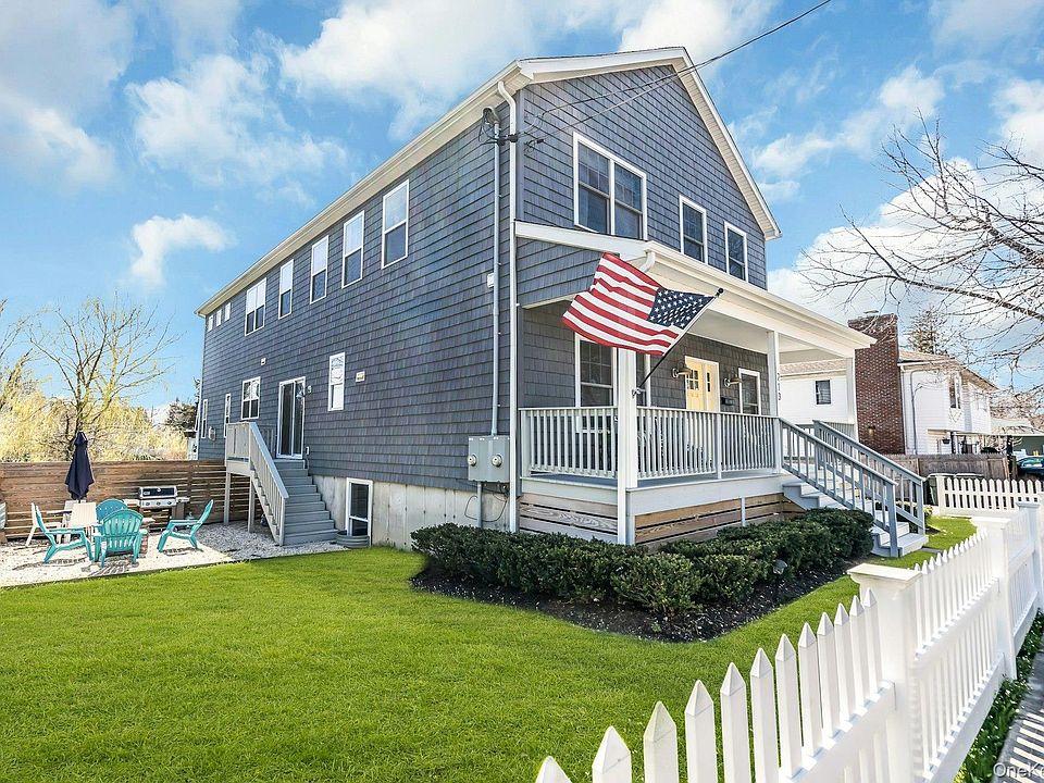 1st image of 215 North Street