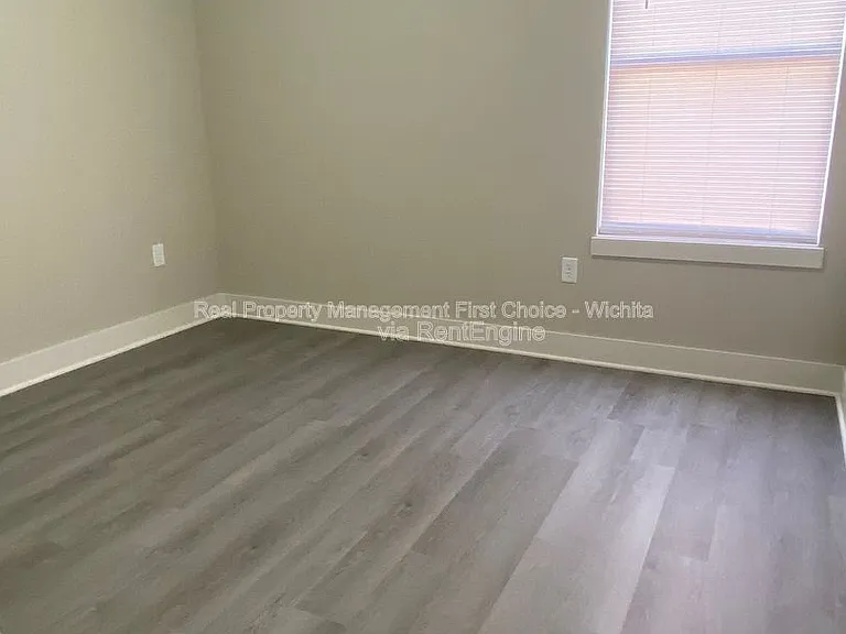 4610 S Kessler Cir — Photo 11