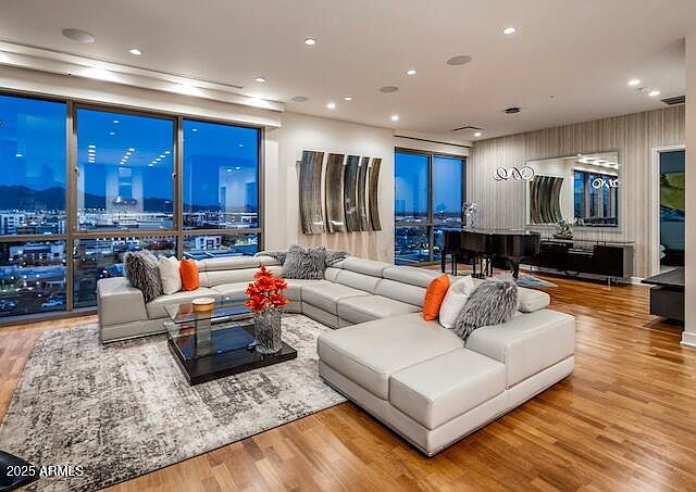 2nd image of 15215 N Kierland Boulevard #938