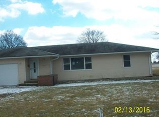 715 W Seminary Ave, Onarga, IL 60955