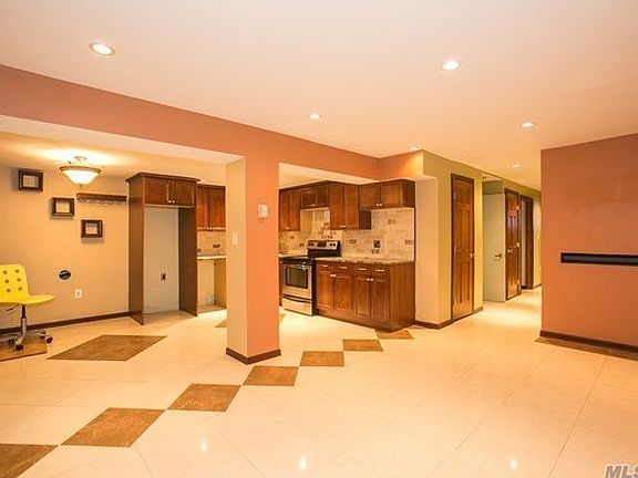 5th image of 1926 76th St #2