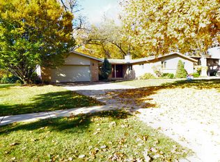 5703 Summerset Dr, Midland, MI 48640