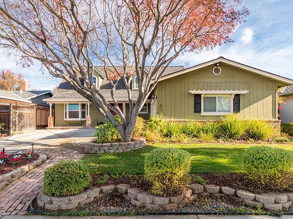 2nd image of 1739 El Codo Way