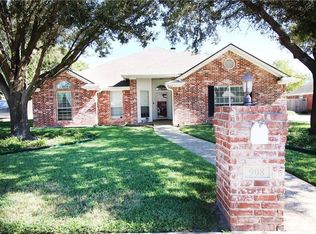 908 Pawnee Trl, Hewitt, TX 76643