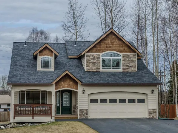 10762 Briggs Cache Cir, Eagle River, AK 99577