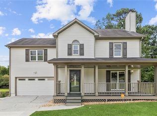 2852 Emerson Lake Dr, Snellville, GA 30078