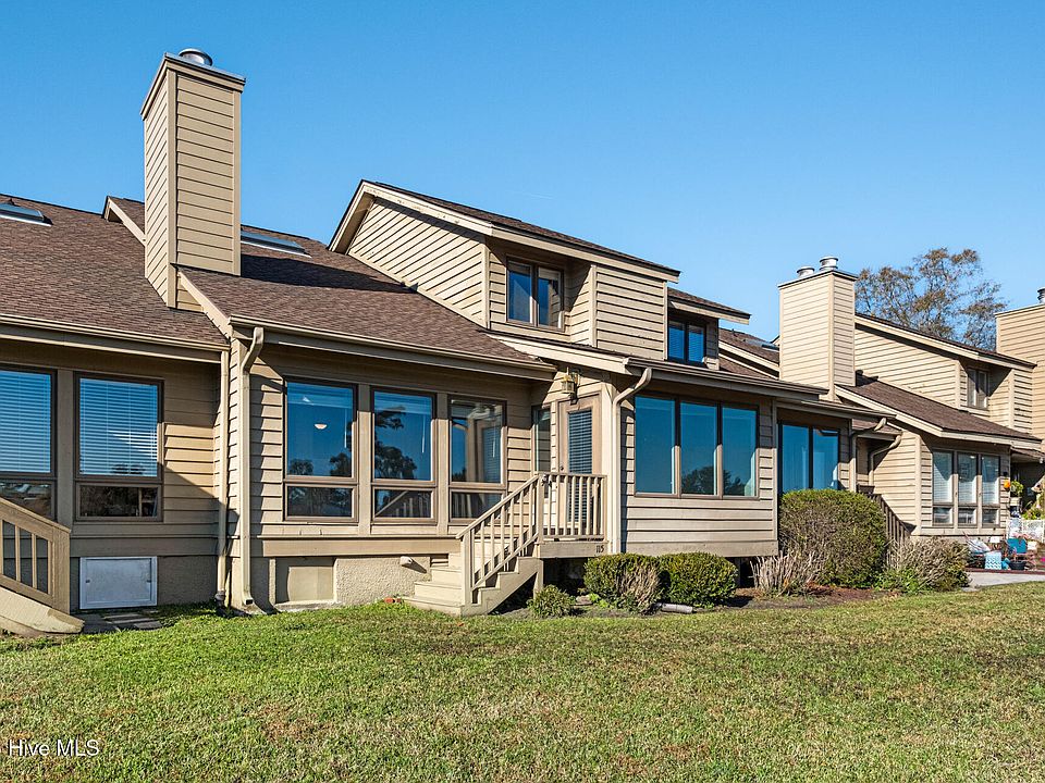 1st image of 115 Egret Court