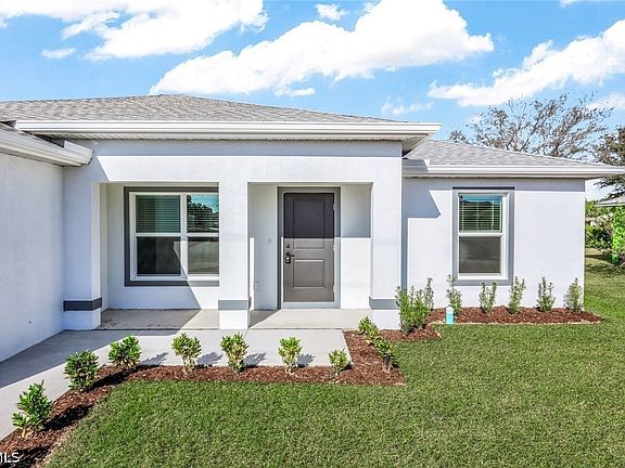 3rd image of 1702 NW 5th Pl